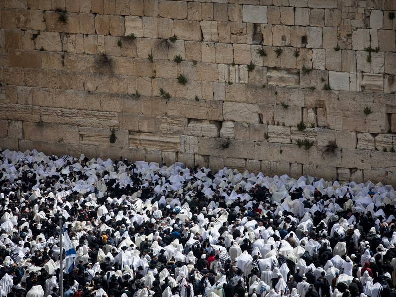 Аббас Мусави - Десятки тысяч верующих приняли участие в молитве у Стены плача - news.ru - Израиль - Иран