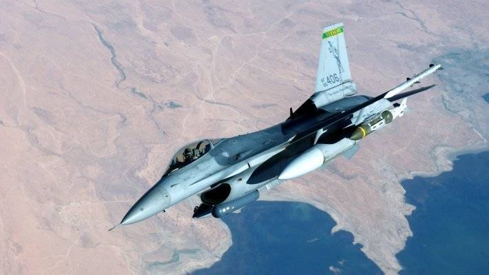 Истребитель F-16 разбился в Германии - polit.info - США - Германия - земля Рейнланд-Пфальц - Трир