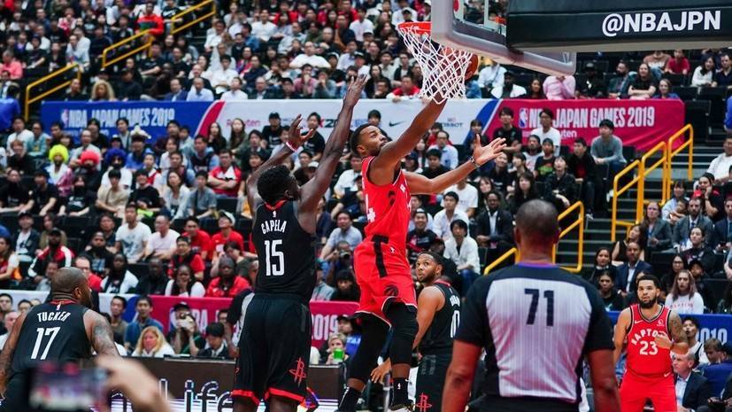 Паскаль Сиакам - Джеймс Харден - «Торонто» победил «Хьюстон» в предсезонном матче НБА в Японии - russian.rt.com