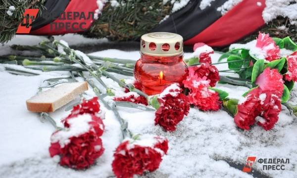 «Можем повторить». В Волгограде на братских могилах образовалась мусорка - fedpress.ru - Волгоград