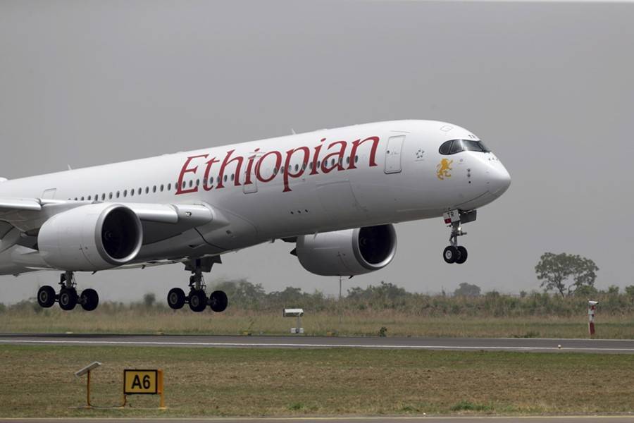 Самолет Ethiopian Airlines экстренно сел в Сенегале - m24.ru - Франция - Сенегал - Эфиопия - Дакар