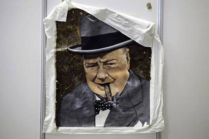 Уинстон Черчилль - Недокуренную Черчиллем сигару выставили на аукцион - lenta.ru - Англия - Лондон