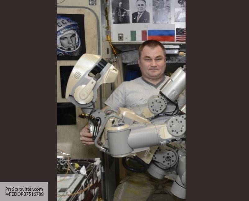 Алексей Овчинин - Овчинин поведал, как договорился с «Федором» и почему стоит использовать роботов в космосе - politros.com - Россия