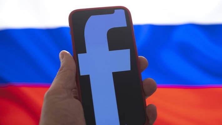 Олег Матвейчев - Facebook стал оружием США, способным погрузить в хаос любую страну - polit.info - Россия