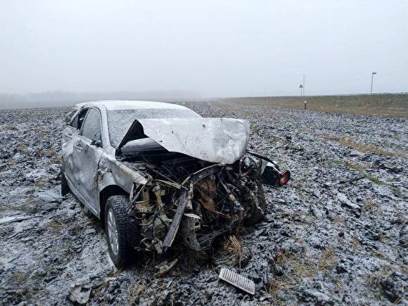В Ишимском районе погиб водитель Camry, опрокинувшейся в кювет - znak.com - Тюменская обл. - район Ишимский