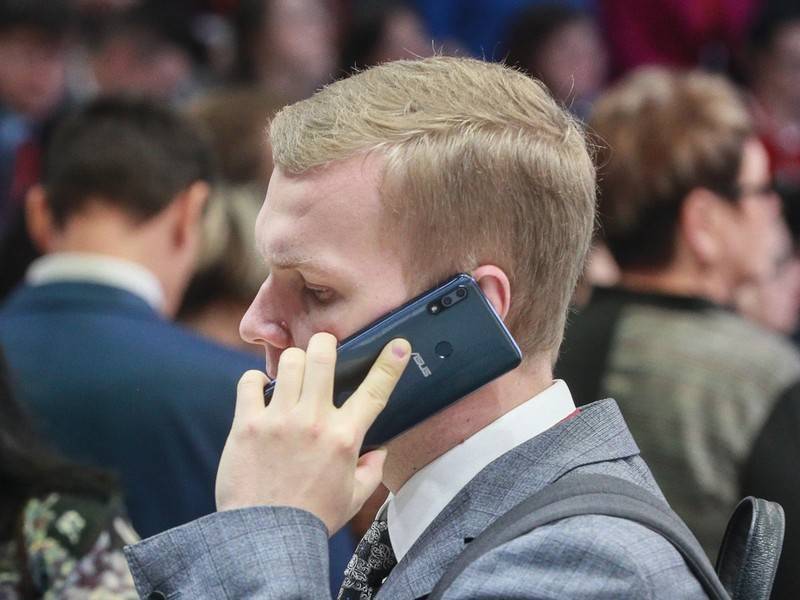 Мобильные операторы рассказали о перспективах расценок на связь - news.ru - Москва
