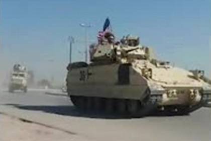 News Al-Masdar - Таинственные перемещения американских войск в Сирии попали на видео - lenta.ru - США - Сирия