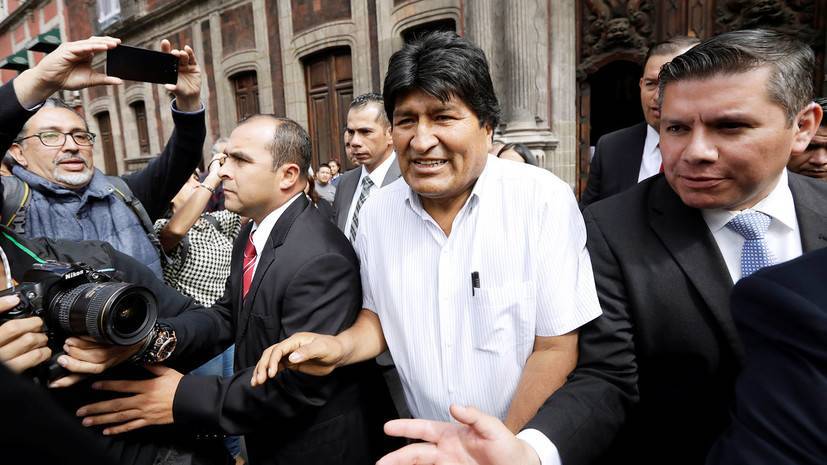 Эво Моралес - Аньес Жанин - Врио президента Боливии намерена исключить участие Моралеса в выборах - russian.rt.com - Боливия