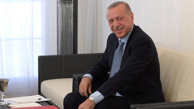 Дональд Трамп - Тайип Эрдоган - Владимир Орлов - Турция показала свою независимость от США, вернув письмо о курдских боевиках - эксперт - polit.info - Россия - США - Сирия - Вашингтон - Турция - Анкара - Ливия