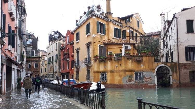 Жителей Венеции предупредили о новом подъеме уровня воды - polit.info - Венеции