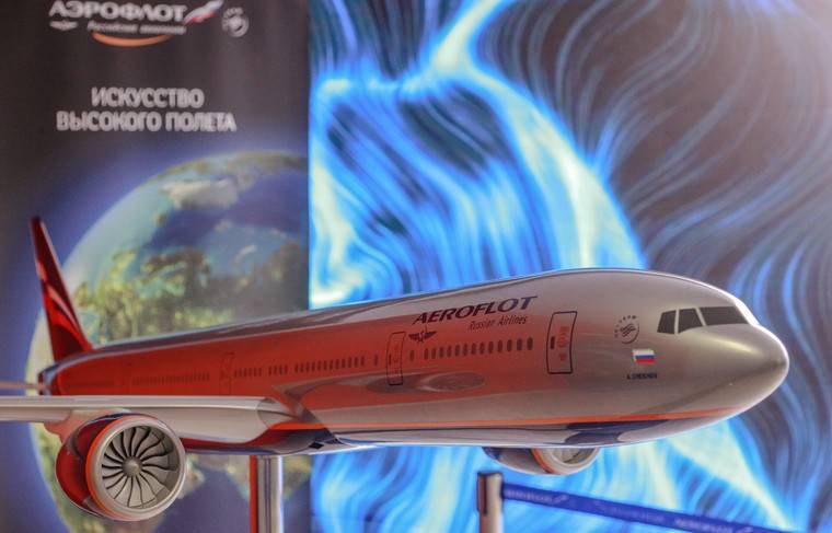 Дмитрий Медведев - «Аэрофлот» может подписать документы о поставках SSJ 100 до конца года - news.ru - Россия