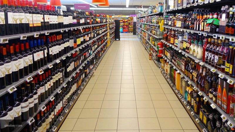 Павел Шапкин - Эксперт считает, что тотального запрета на продажу алкоголя быть не должно - nation-news.ru - Россия