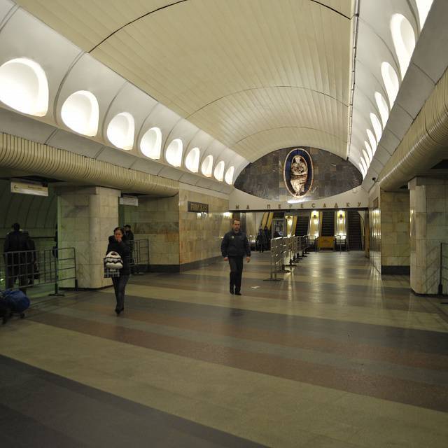 Алексей Рощин - Эксперт объяснил, почему кузбассовец решил повредить статую на станции «Римская» в Москве - gazeta.a42.ru - Москва