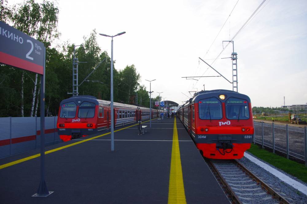 Дополнительные утренние электрички в Москву запустят из Солнечногорска и Зеленограда - vm.ru - Зеленоград - Солнечногорск