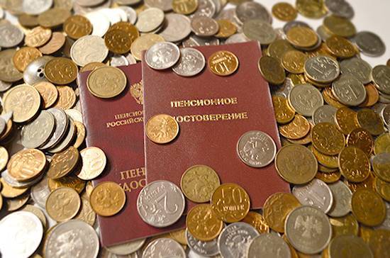 Антон Дроздов - Госдума приняла во втором чтении проект бюджета Пенсионного фонда - pnp.ru - Россия