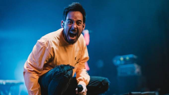 Вокалист Linkin Park Майк Шинода записал песню к российскому фильму - piter.tv - Кинопоиск
