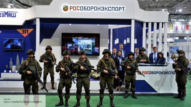 Александр Дубинин - Россия в 2019 году заработала на экспорте вооружений более 11 млрд долларов - politros.com - Россия