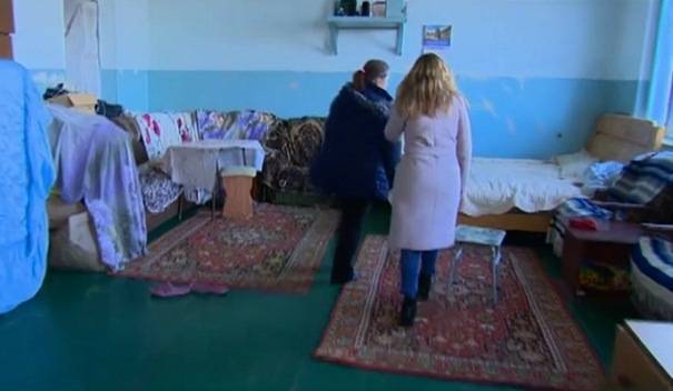 СКР начал проверку из-за проживания многодетной семьи в актовом зале общежития - govoritmoskva.ru - респ. Кабардино-Балкария - Прохладный