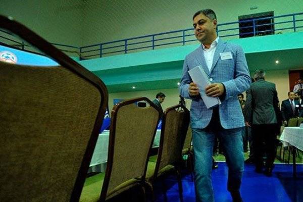 Рубен Рубинян - Федерацию футбола Армении «отфильтруют»: президент ушёл, исполком распущен - eadaily.com