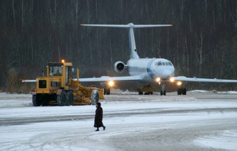 Аэропорт и автовокзал отменяют рейсы из-за снегопада в столице Приморья - news.ru - Краснодар - Владивосток - Дальнегорск