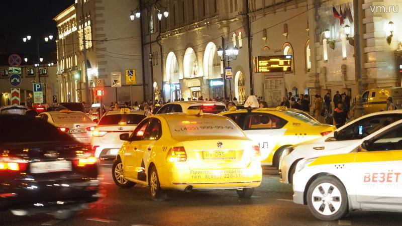 Таксист в Москве взял с иностранца за поездку более 25 тысяч рублей - vm.ru - Москва - Россия - Того