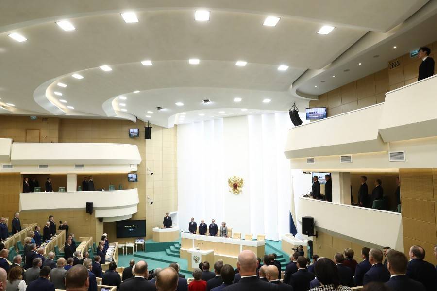 Совфед одобрил федеральный бюджет на 2020-2022 годы - m24.ru