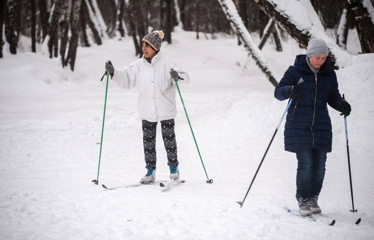 Лыжная трасса с искусственным снегом открылась в «Сокольниках» - news.ru - Москва