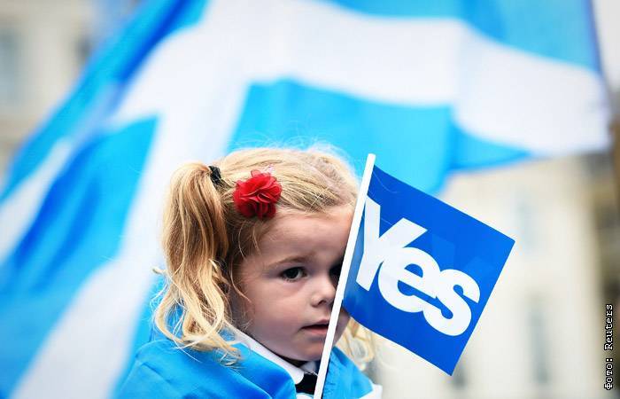 Никола Стерджен - Власти Шотландии собрались провести новый референдум о независимости страны - interfax.ru - Москва - Шотландия - Глазго
