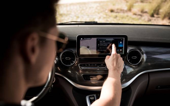 Mercedes-Benz V-Класса получит мультимедийную систему MBUX - autostat.ru