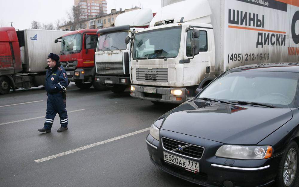 Игорь Левитин - C 2021 года грузовикам запретят ездить по МКАД - zr.ru - Экология