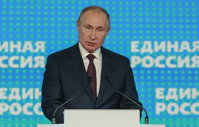 Владимир Путин - Песков: Путин работает, как «доменная печь» - news.ru