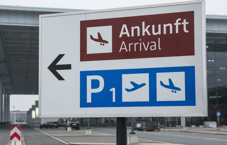 Берлин - Аэропорт в Берлине приостановил работу из-за бомбы времён Второй мировой - news.ru - Германия
