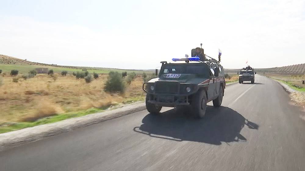 Российские военные начали патрулирование на севере Сирии - tvc.ru - Сирия - Кобани