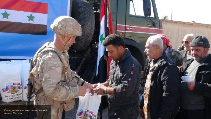 Российские военные передали жителям Сирии очередную партию гумпомощи - newinform.com - Пальмира