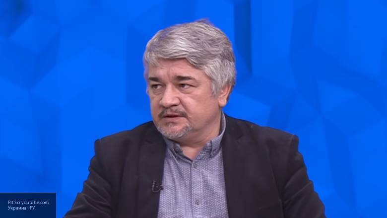 Ростислав Ищенко - Ищенко рассказал о возможности нового госпереворота на Украине - newinform.com - Россия - Украина