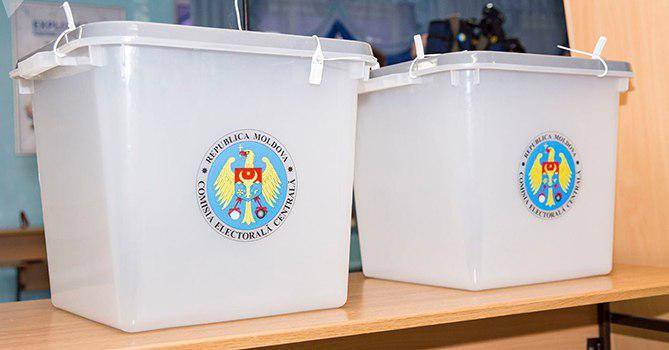 Андрей Нэстасе - Ион Чебан - В Молдове открыты избирательные участки для второго тура местных выборов - rf-smi.ru - Молдавия