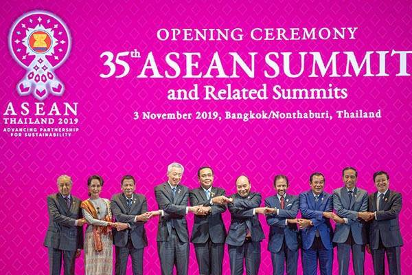 Прают Чан-Оча - Большинство руководителей стран АСЕАН не приехали на саммит с США - trud.ru - США - Вьетнам - Таиланд - Лаос
