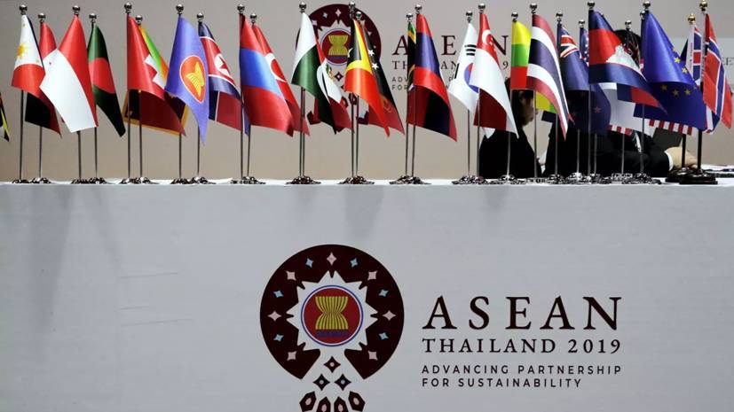 Нгуен Суан Фук - Прают Чан-Оча - Большая часть лидеров АСЕАН не приехала на саммит с США - russian.rt.com - США - Вьетнам - Филиппины - Таиланд - Лаос