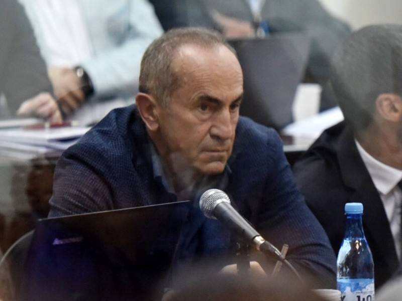 Арам Вардеванян - Суд отказался выпустить экс-президента Армении из СИЗО под залог - news.ru