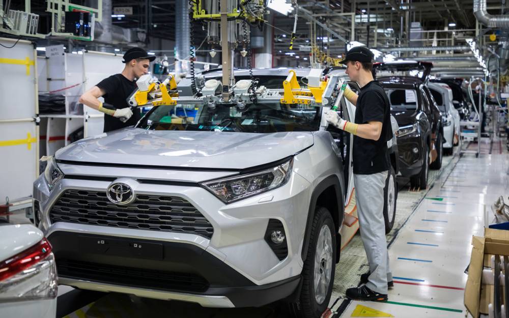Новый Toyota RAV4 начали собирать в России - zr.ru