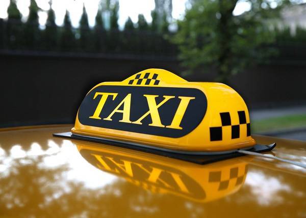 Иностранец заплатил за поездку в московском такси более 40 тыс. рублей - nakanune.ru - Москва