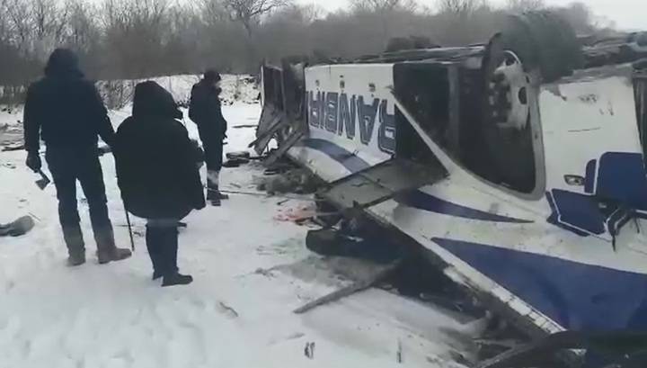 Появилось первое видео с места страшного ДТП с автобусом в Забайкалье - vesti.ru - Забайкальский край - Чита - Сретенск