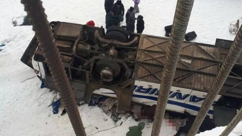 Очевидец рассказал о спасении пострадавших из автобуса в Забайкалье - russian.rt.com - Забайкальский край - район Забайкалья - Сретенск