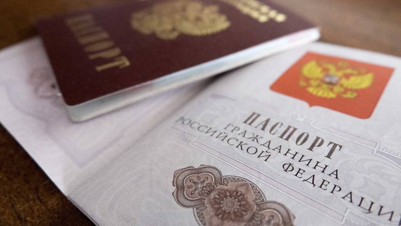 Игорь Зубов - Украинцам и белорусам хотят упростить получение российских паспортов - newizv.ru - Украина - Белоруссия
