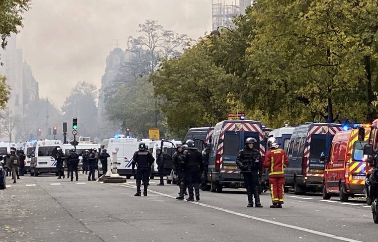 Акции против пенсионной реформы во Франции побили рекорды «жёлтых жилетов» - news.ru - Франция - Протесты