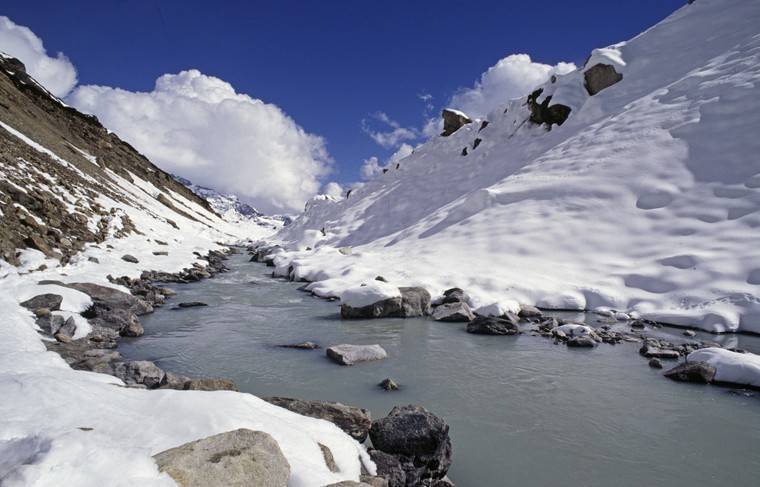 Ледники между Гималаями и Андами могут скоро исчезнуть - news.ru - Гвинея