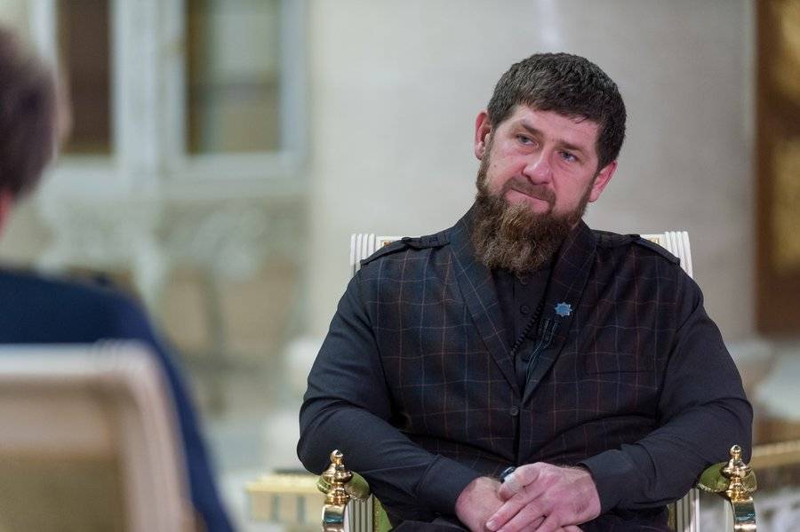 Рамзан Кадыров - Ахмат Кадыров - Александр Сокуров - Кадыров ответил на идею переосмыслить звание Героя России - m24.ru - Россия - респ. Чечня