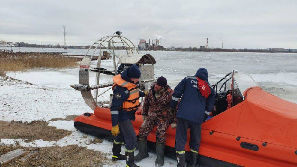 В Удмуртии спасли рыбака - gorodglazov.com - Ижевск