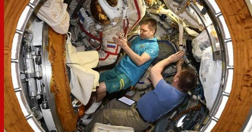 Российским космонавтам установили ограничения по весу для полётов на Луну - profile.ru