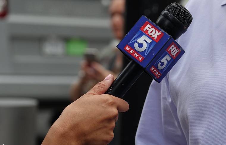 Адам Шифф - Трамп высказался в адрес Fox News за интервью с экс-главой ФБР - news.ru